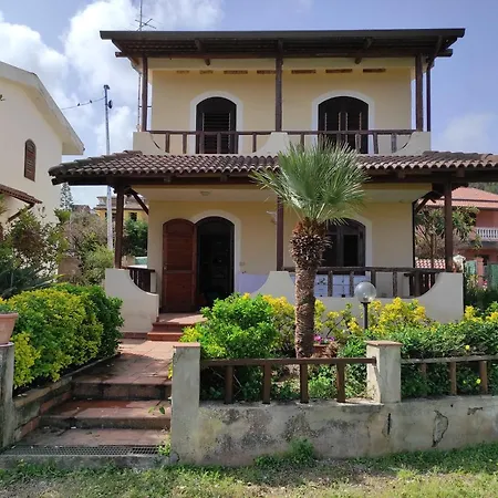 Ferienhaus Villetta Sant'irene Briatico